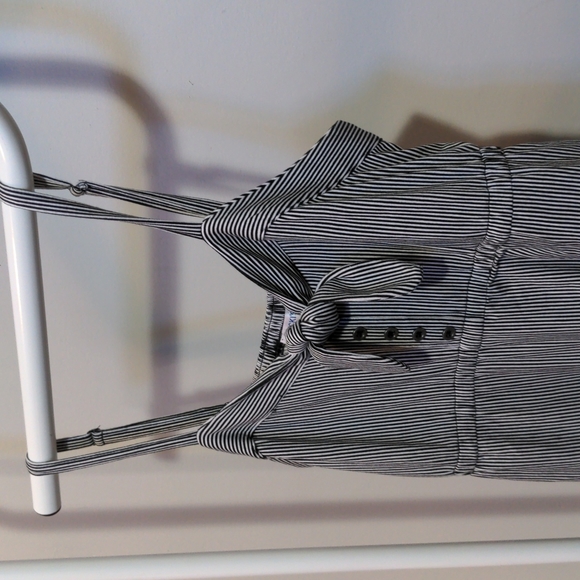 ❤️Ricki's Striped Tank top - Picture 2 of 9